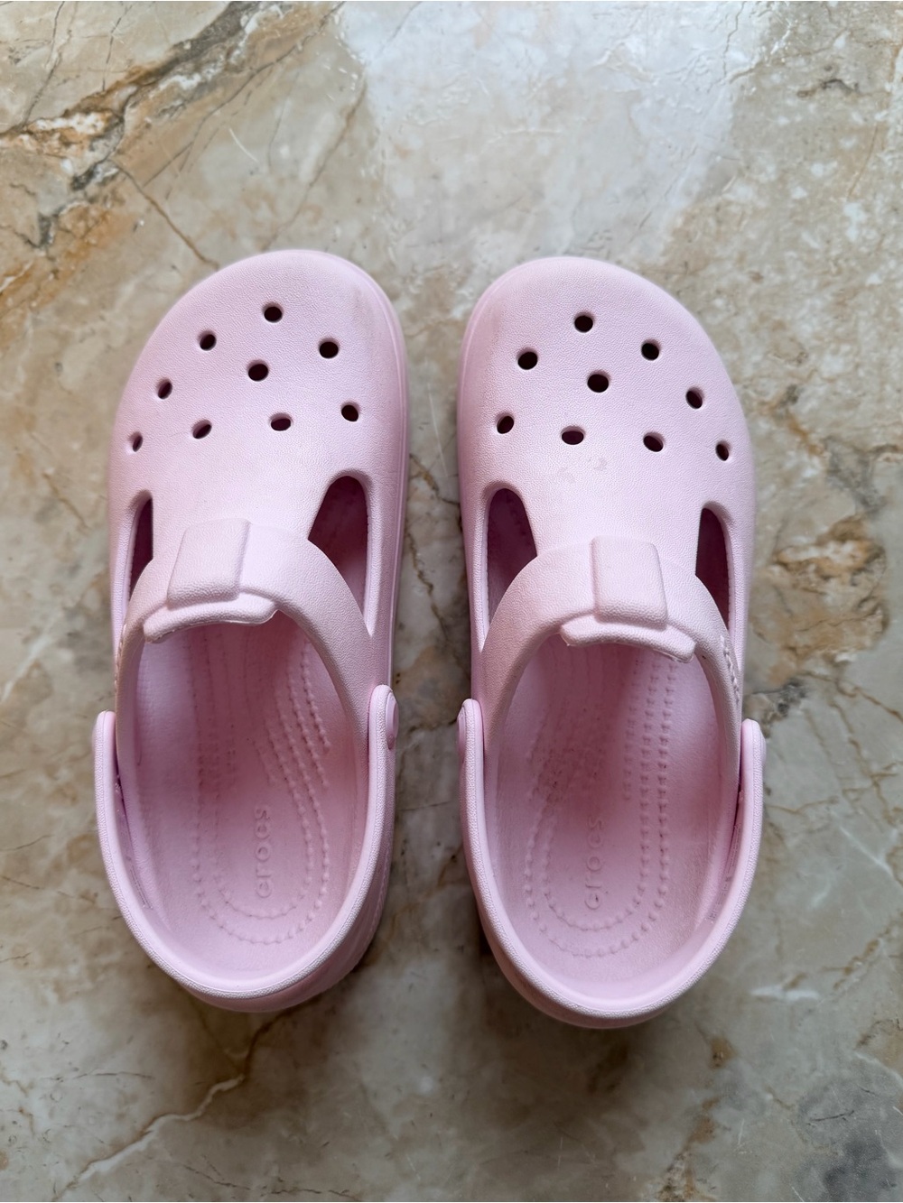 CROCS Kids Classic Mary Jane Clog, Size 2